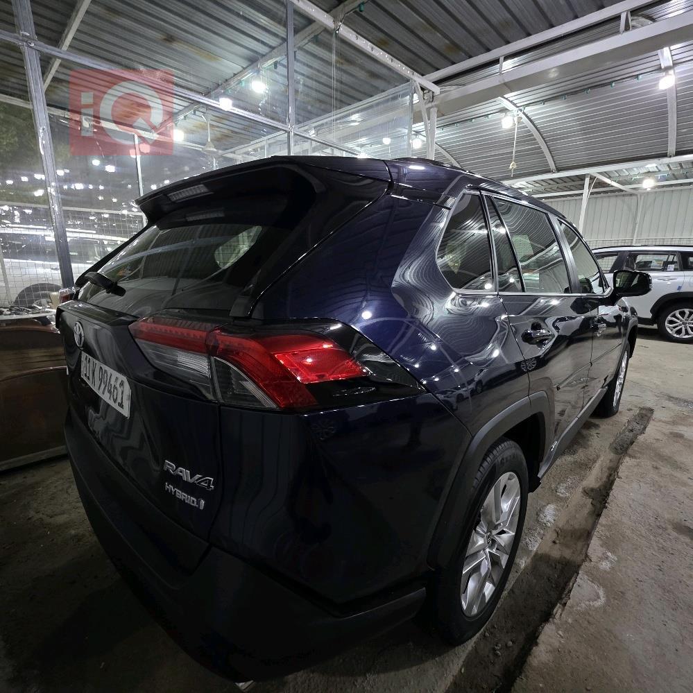 تويوتا راف 4